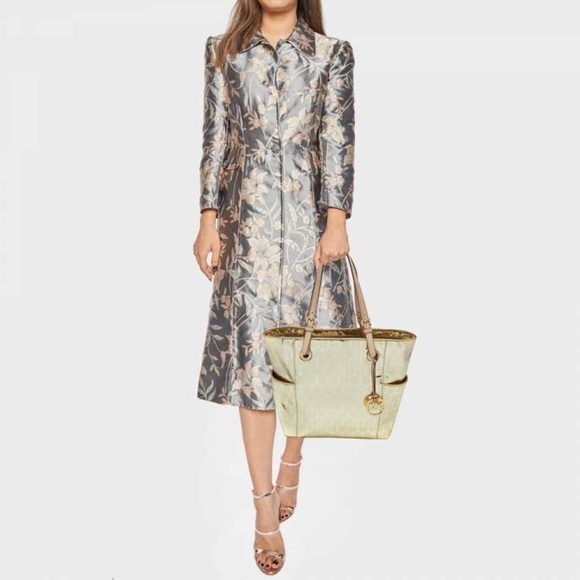 MICHAEL Michael Kors Metallic Gold Mirror Signature PVC and Leather East-West T - Picture 1 of 16